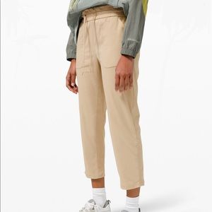 Lululemon Beyond the Studio Crop NWT Size 2